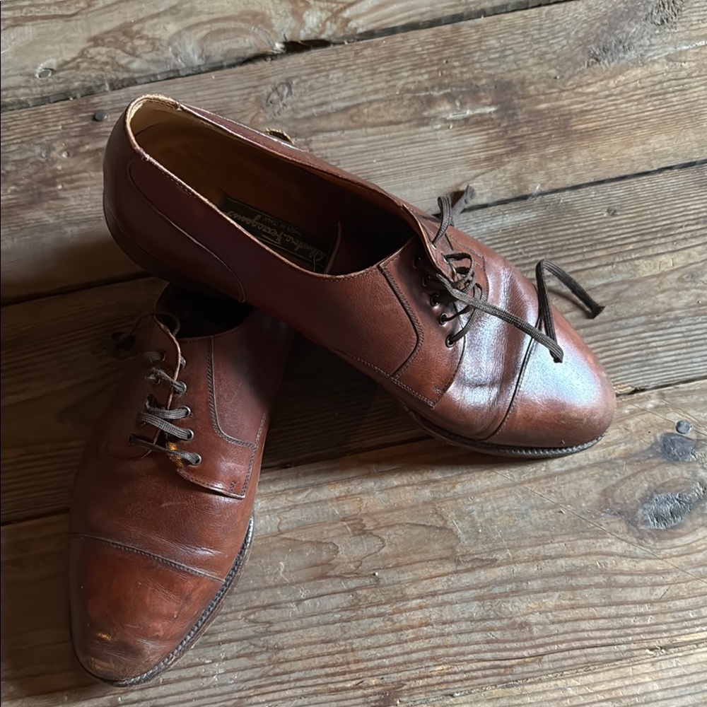 Brown Leather Oxford Shoes with Medium Heel and Pointed Toe